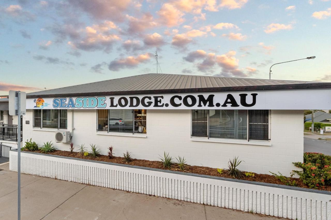 Seaside Lodge Hostel Townsville- Right Next To Coles, 2 Mins Walk To Strand & Cbd Exterior photo